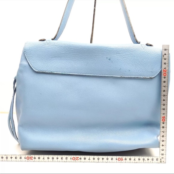 Louis Vuitton Top Handle Bag in a Rare Color - Picture 5 of 6